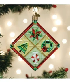Boutique de Noël Christmas Classics*Christmas Quilt Glass Ornament